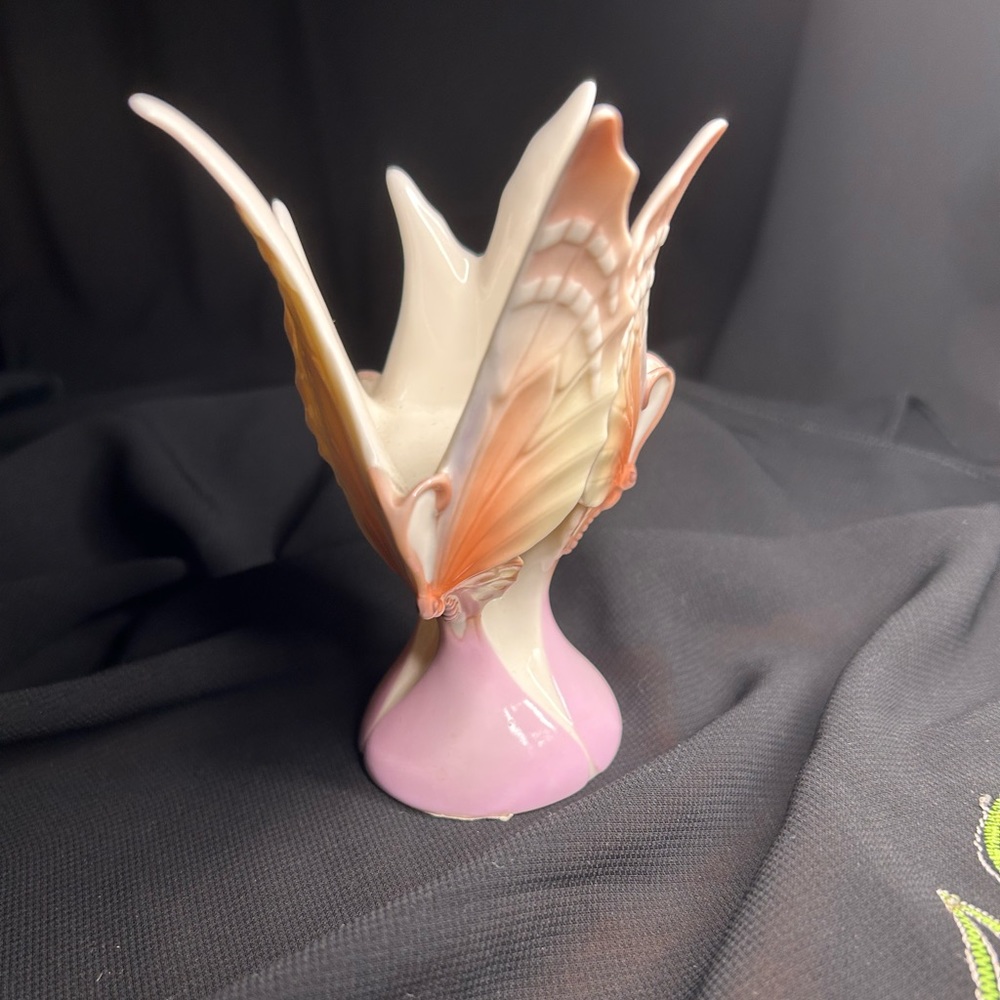 FRANZ VTG Porcelain Papillon Butterfly Tea light Holder. Mint condition - Picture 5 of 9
